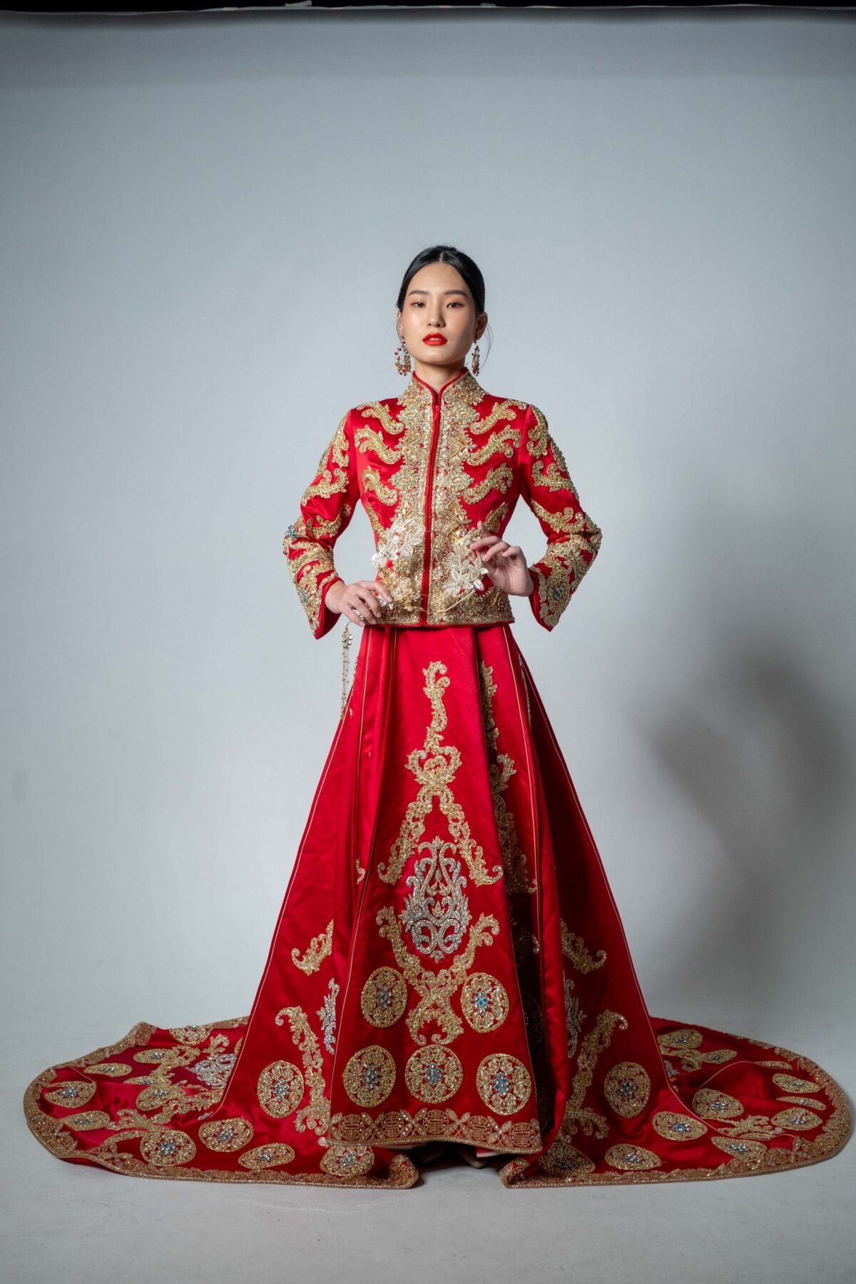 Luxury Long Train Red Kua