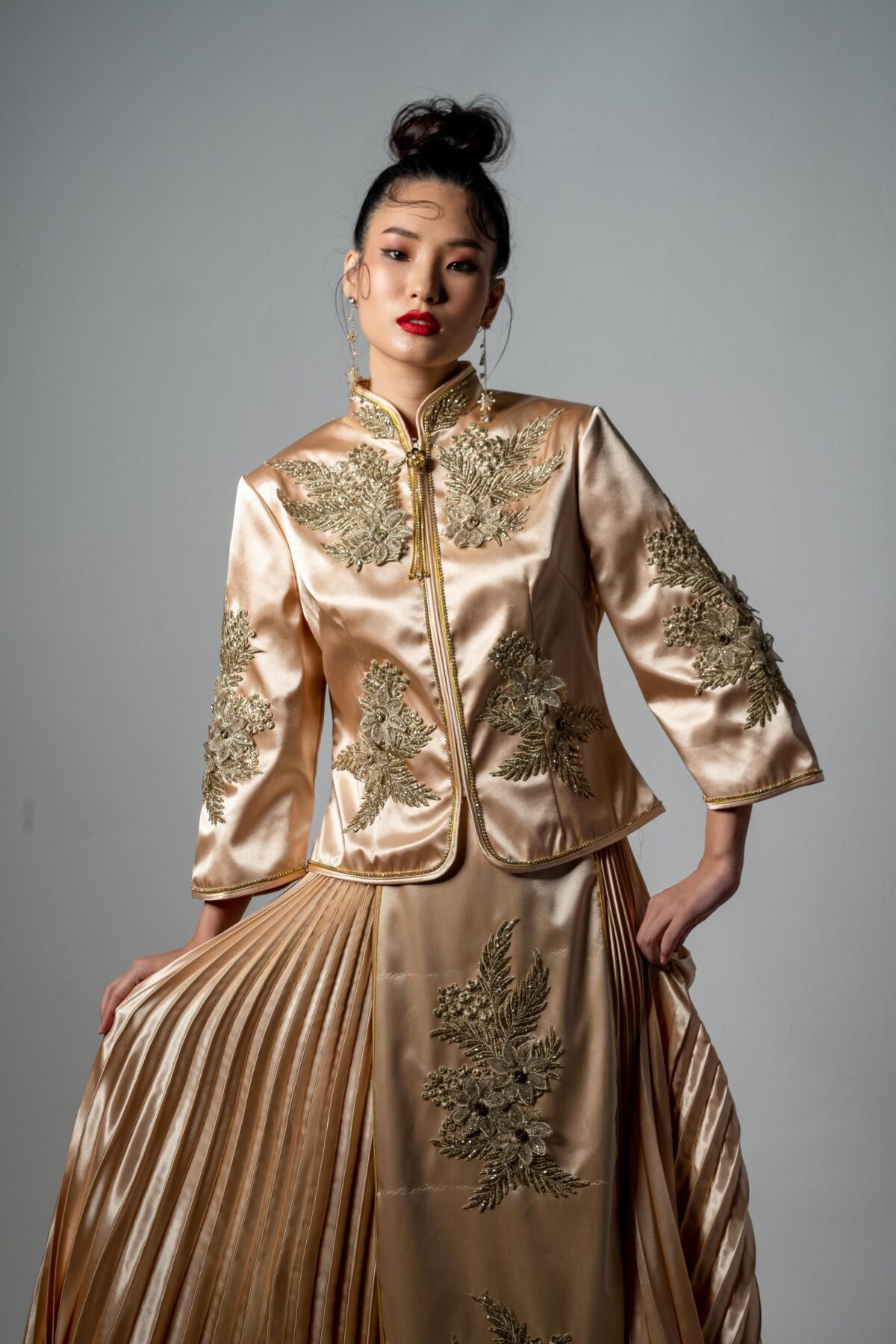 Luxury Gold Bai Zhe Kua - Image 2